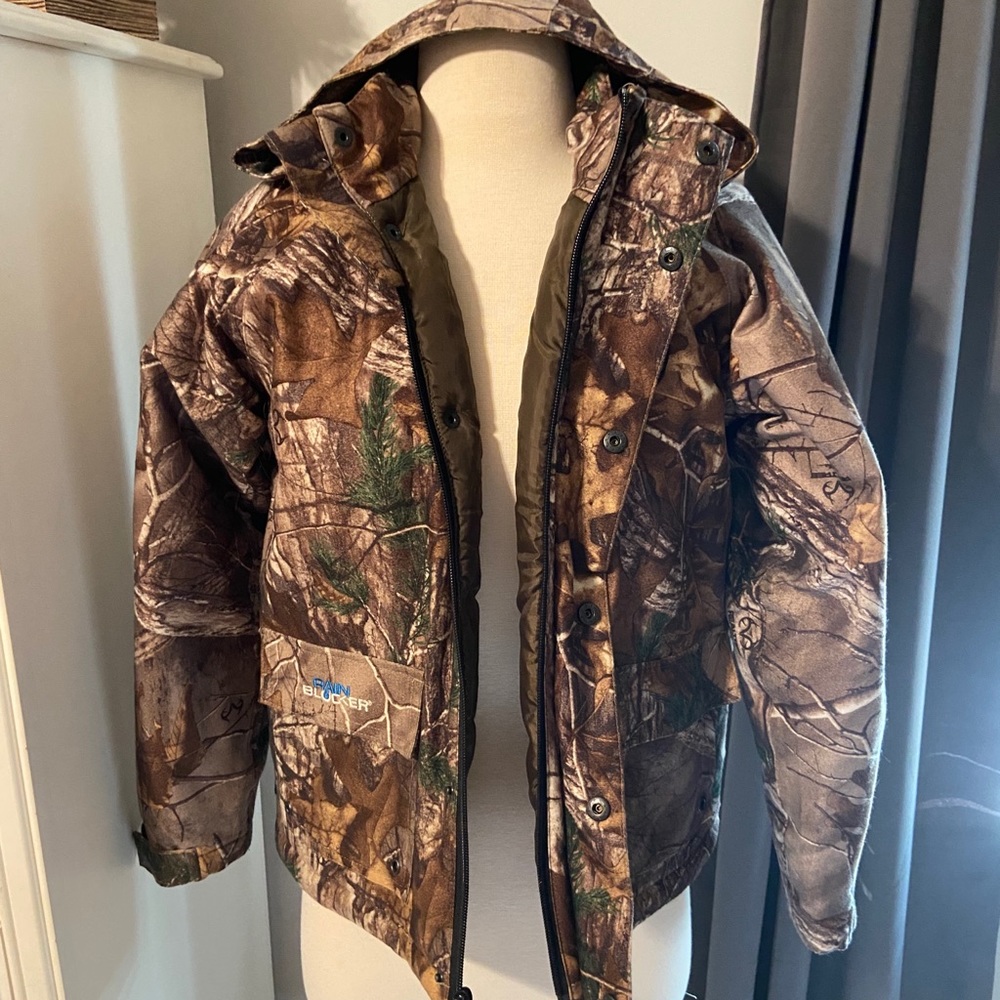 🍂Camo Rain/Scent Blocker Jacket YL Like New